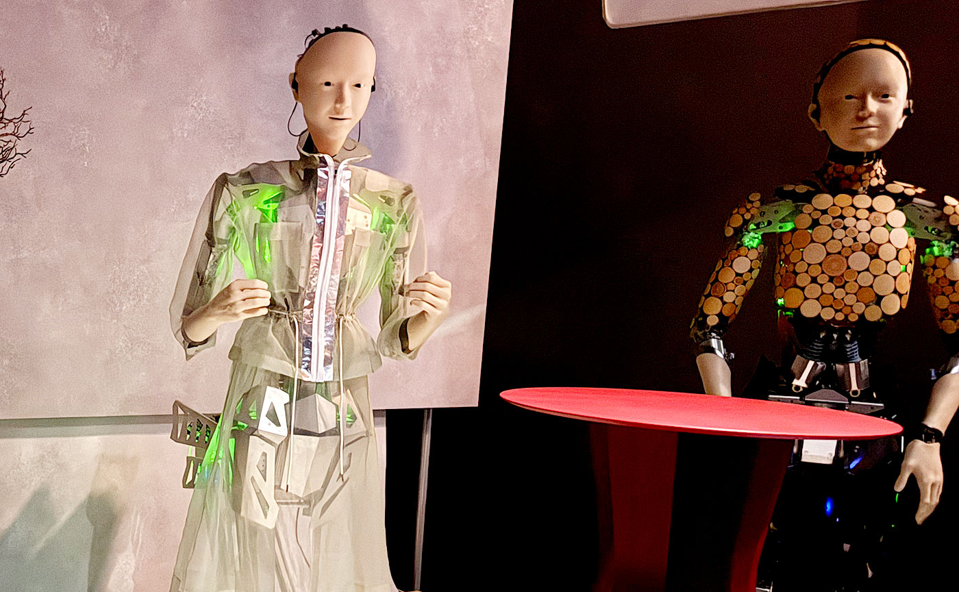 アンドロイドは関西文化学術研究都市へ