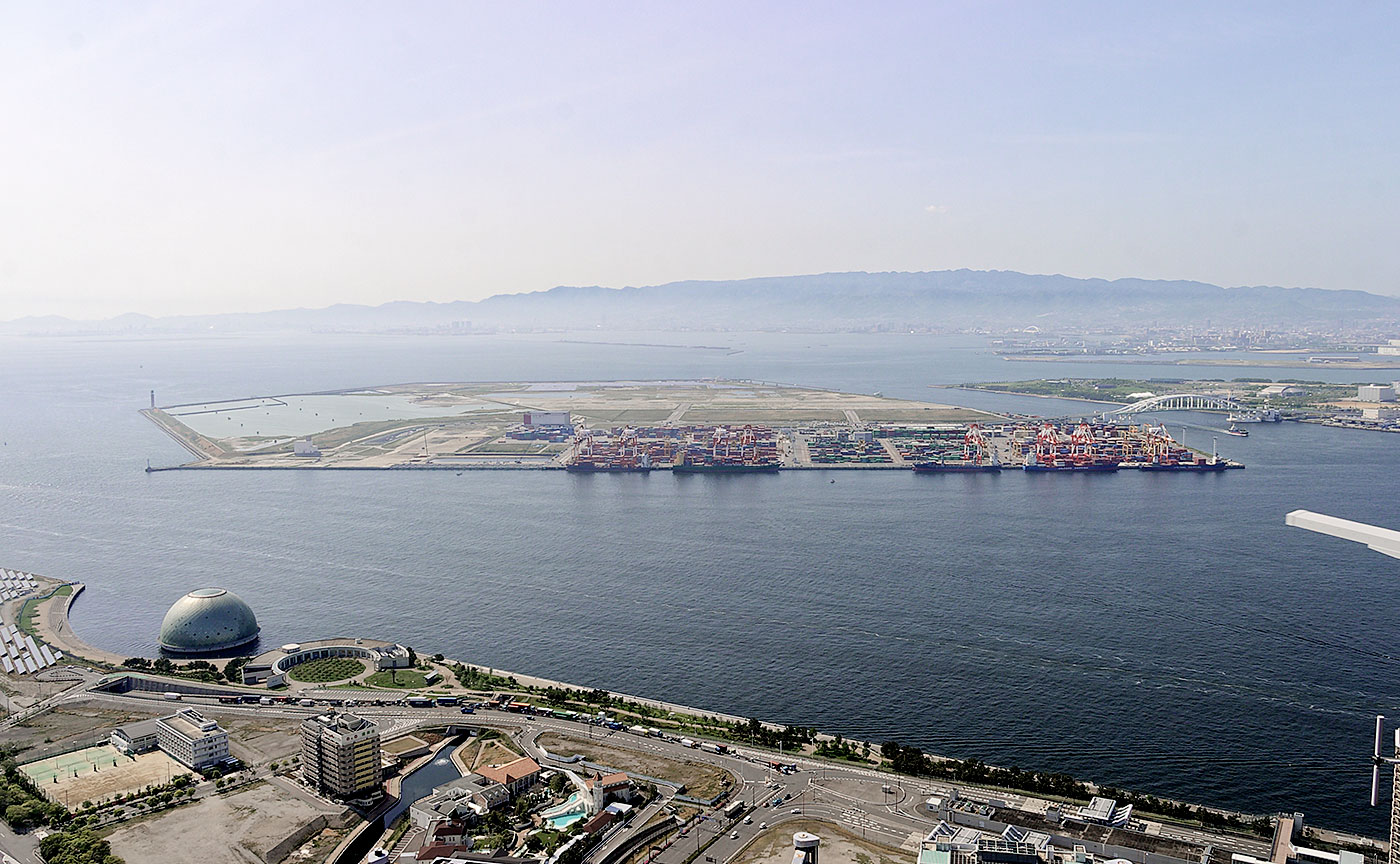 閉幕後も建設費の未払い問題は続く