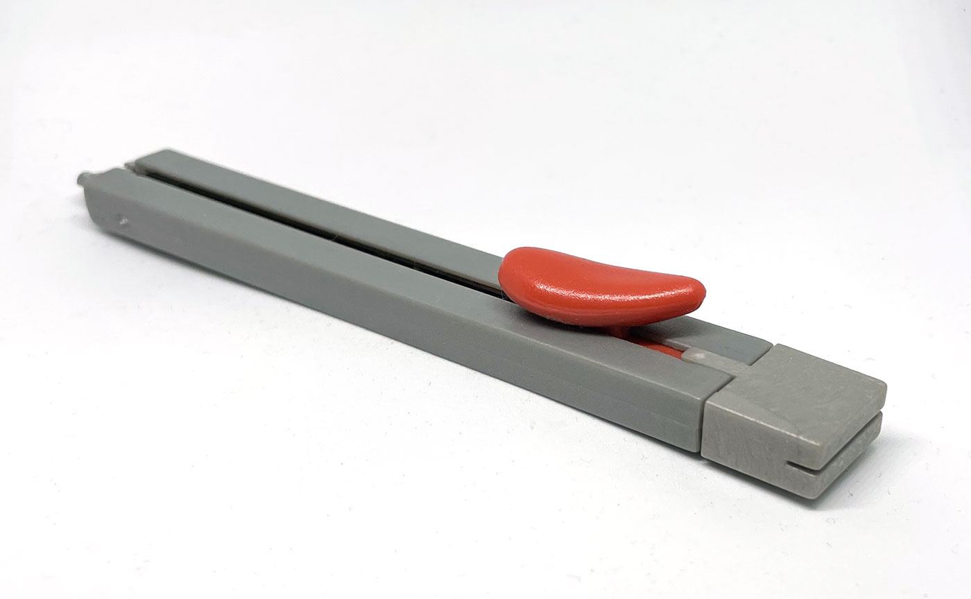 スタルクのセブンイレブンのカッター